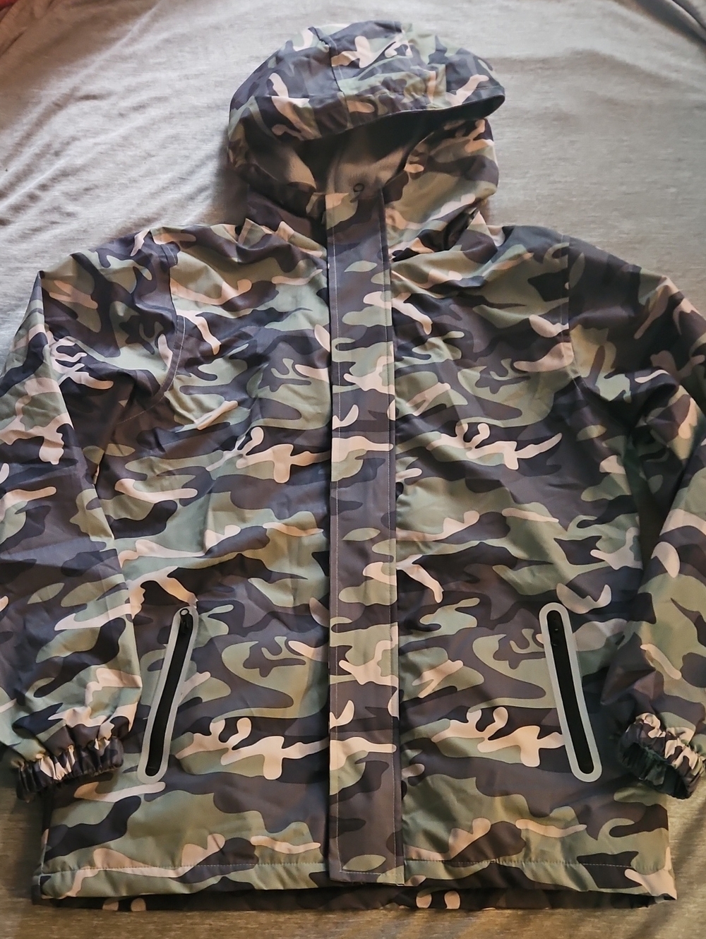 Kids's Camo Hooded Jacket - Green Camo